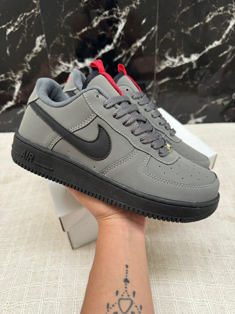 Tênis Nike Air Force Masculino - Cinza+Preto