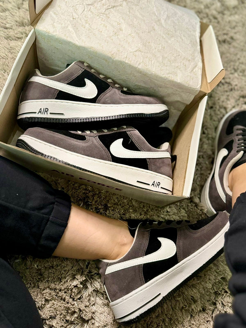 Tênis Nike Air Force Unissex - Preto+Branco
